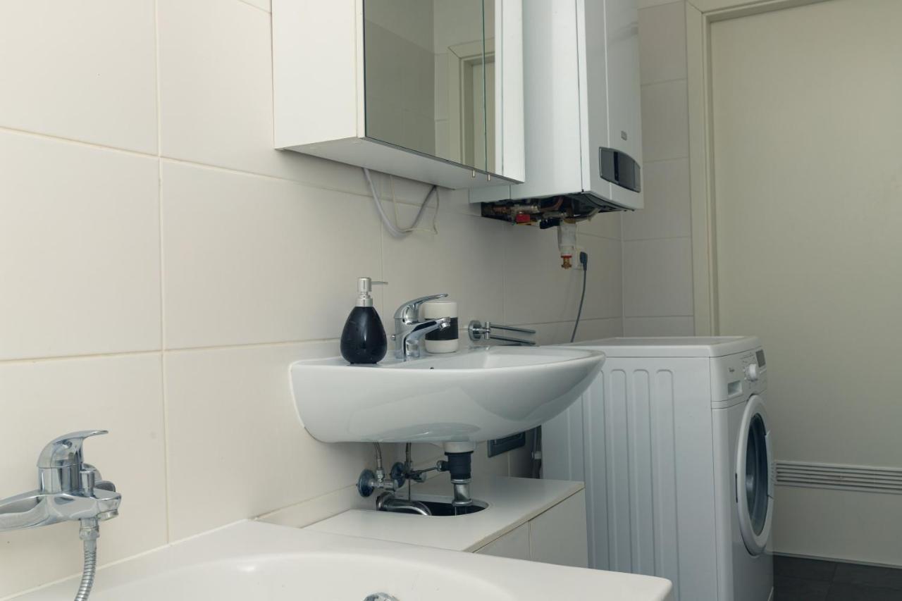 Milky Way Top Floor 2-Bedroom Apartment Air Condition Vienna Exterior photo
